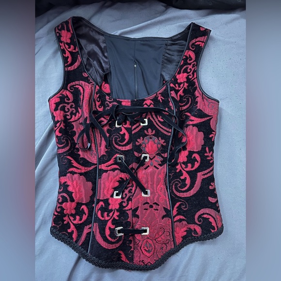 Black & Red Corset Vest - Picture 1 of 2